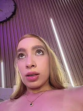 Isabella_gaviriaのライブXXXチャット