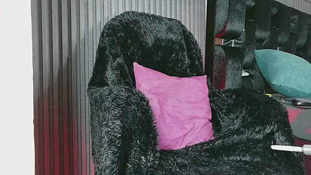 levana1's Live XXX Chat