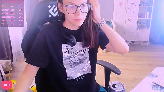 MollyLollipop élő XXX-chatje