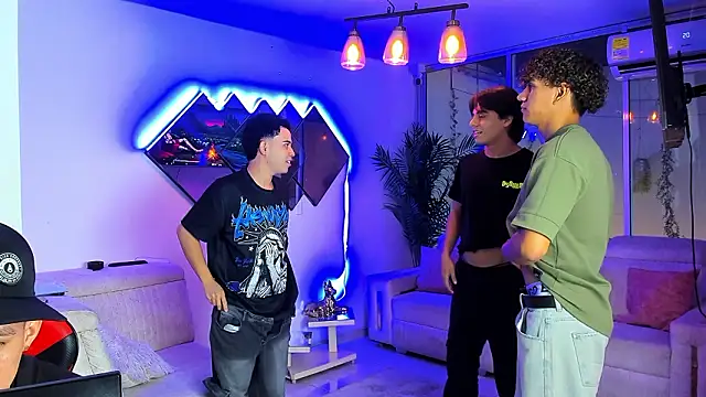 Houseofwarrios 现场XXX聊天