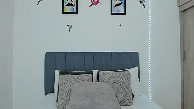 Онлайн чат XXX im_sarah34