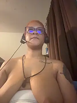 Sembang XXX Secara Langsung nickytheehawtie