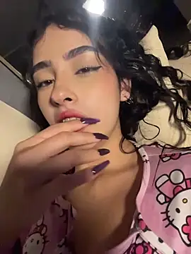 RosseMelody élő XXX-chatje