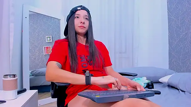 ViictoriiaSaenz 即時 XXX 聊天