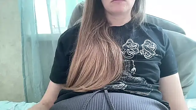 Chat XXX ao vivo de alisa_kitcat