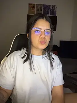 2Angela_ Chat XXX in diretta