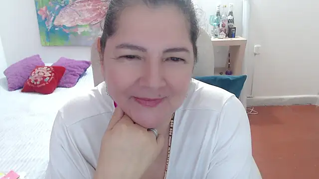 leonela_69 现场XXX聊天