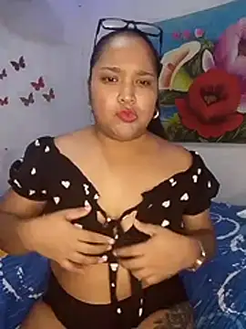 Angelly_ricura's Live XXX Chat