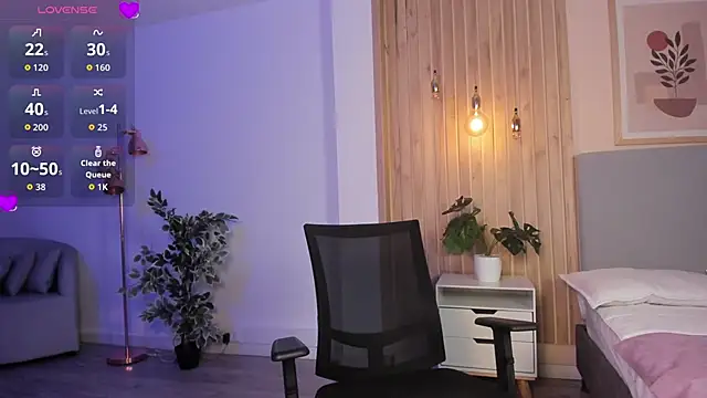 MoonofHades' Live XXX Chat