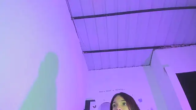 sapphire_brown20のライブXXXチャット