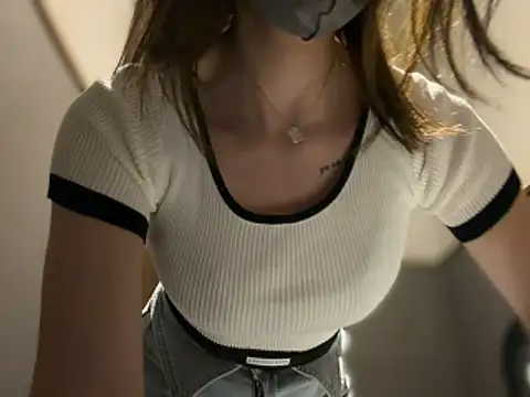 Rose168_'s Live XXX Chat