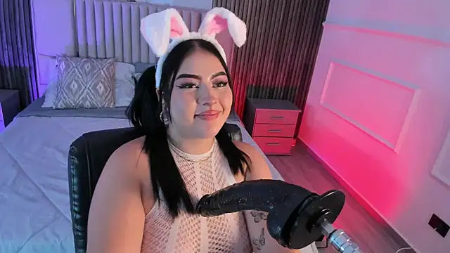 Emberrvelvet 现场XXX聊天