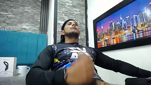 แชท XXX สดของ Chris_Dick23