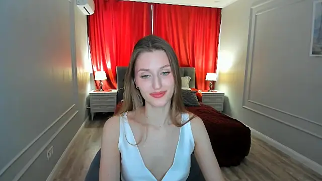 NaturalBeaty Chat XXX live