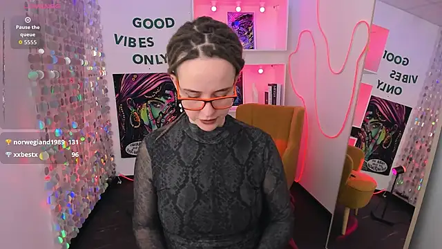 LisaFoxy_y Live XXX-Chat