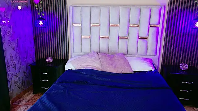 Chat XXX en directo de scarlettt_ss