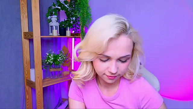 دردشة ElenaMonroe الجنسية المباشرة