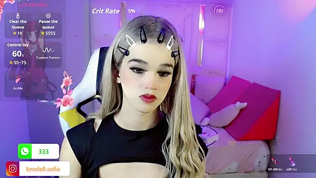 Sophiaa_doll_ Show in webcam