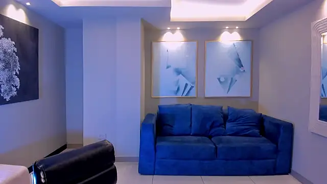 TaraLawrence Live XXX-Chat