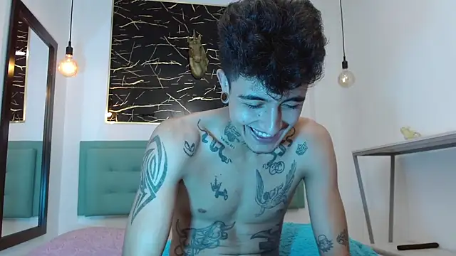 Patrick_Rango Adlı Modelin Canlı XXX Sohbeti