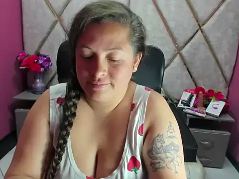 Chat XXX ao vivo de Sarah_Boobs_