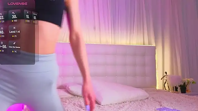 XXX chat uživo modela Monica_Leen