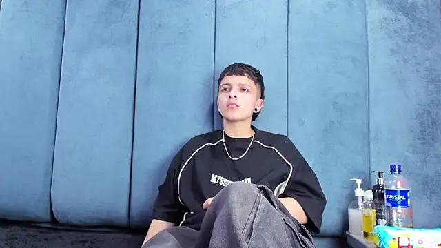 Megan_Thompson_: онлайн-секс-чат