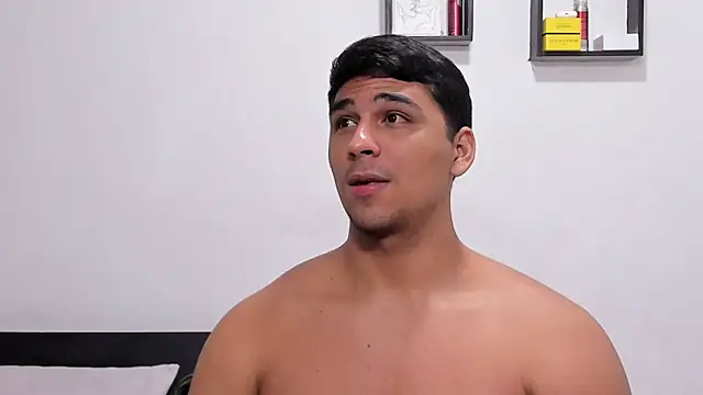 عرض كام noah_belami