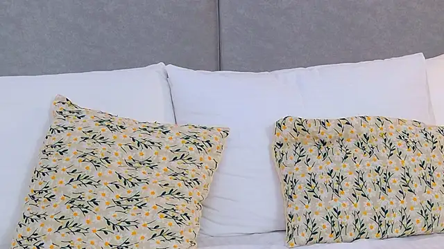 Sandy_Edvards Chat XXX in diretta