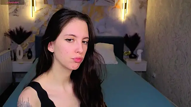 elise_robbie – Naživo XXX chat