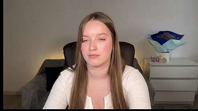 EvaMaddison – Naživo XXX chat