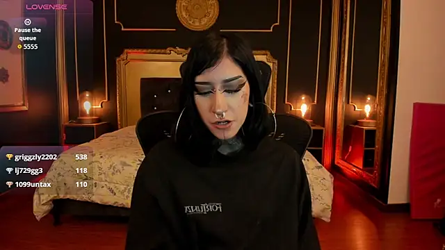 دردشة Kat_VonDe الجنسية المباشرة