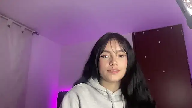 Chat XXX en directo de salome_polaniiee