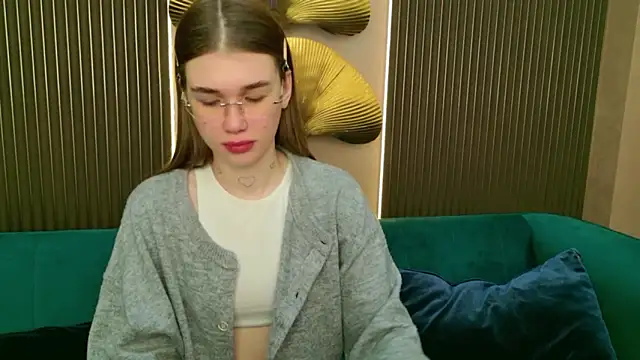 Hana_Watt: απευθείας συνομιλία ΧΧΧ