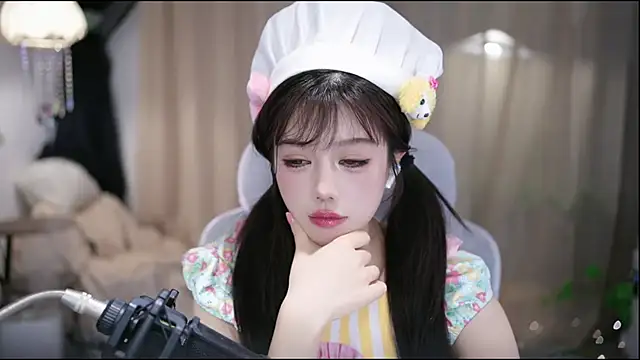 Chat +18 de Cecily ao vivo