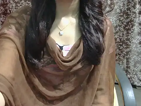 Adorable_Ayesha 即時 XXX 聊天