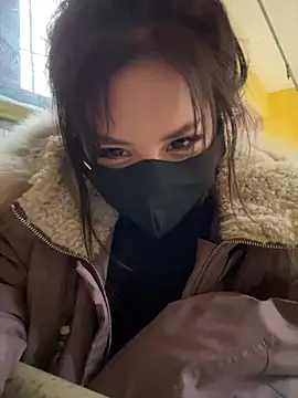 Carlin-yiyi 网络视讯表演