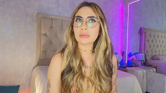 nini_love01 现场XXX聊天