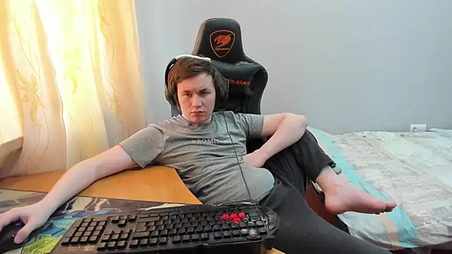 iliaskrislove's Live XXX Chat