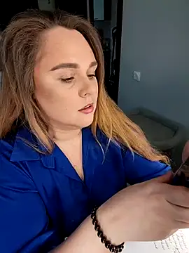 Juicy_PeachLux 现场XXX聊天