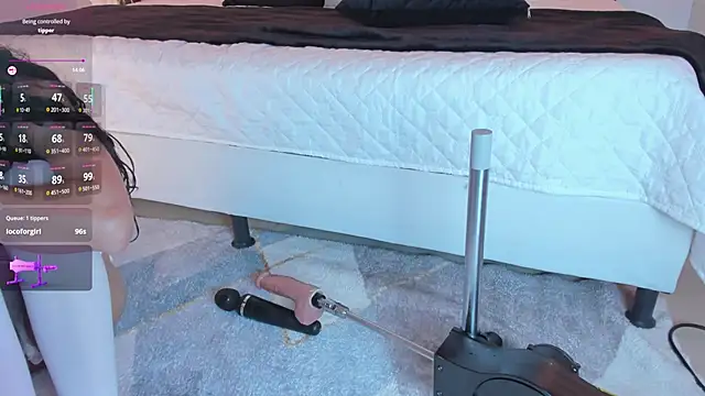 Chatroom XXX en direct de Naty_Rose23