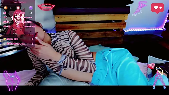 NathalialLooes 即時 XXX 聊天