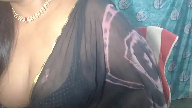 Sophia_your 即時 XXX 聊天