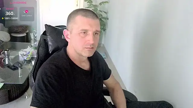 Succubus5879のウェブカメラショー