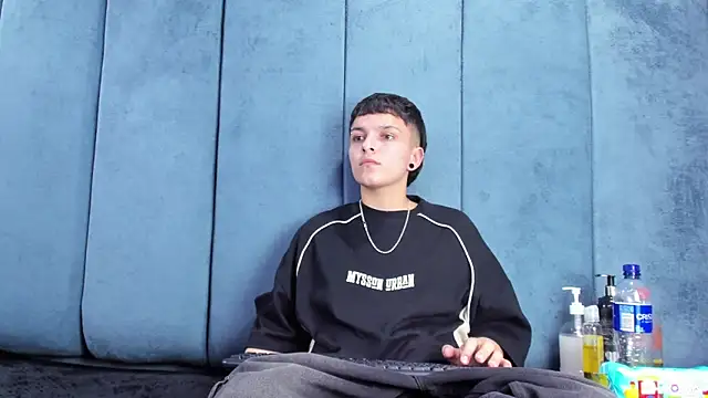 Megan_Thompson_ – Live XXX-chat