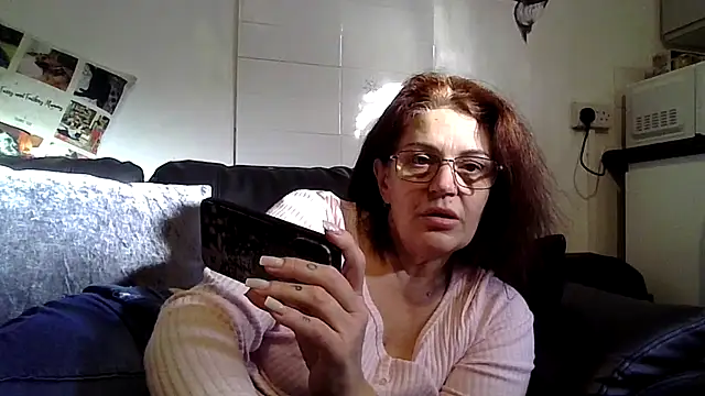 RubyyRosee 라이브 XXX 채팅