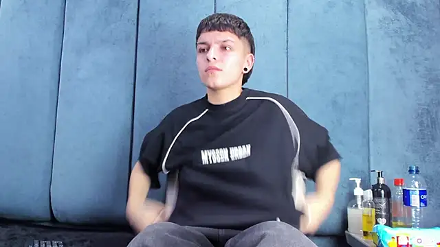 Megan_Thompson_ – Naživo XXX chat