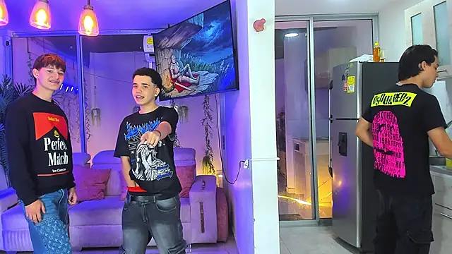 Houseofwarrios élő XXX-chatje