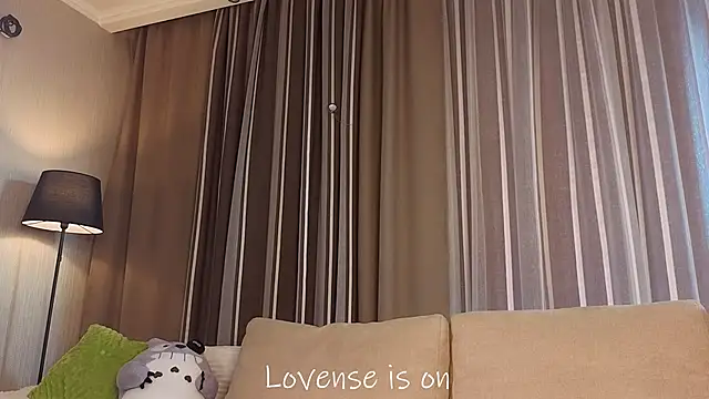 LurleneRamo Adlı Modelin Canlı XXX Sohbeti