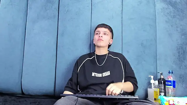 Megan_Thompson_'s Live XXX Chat